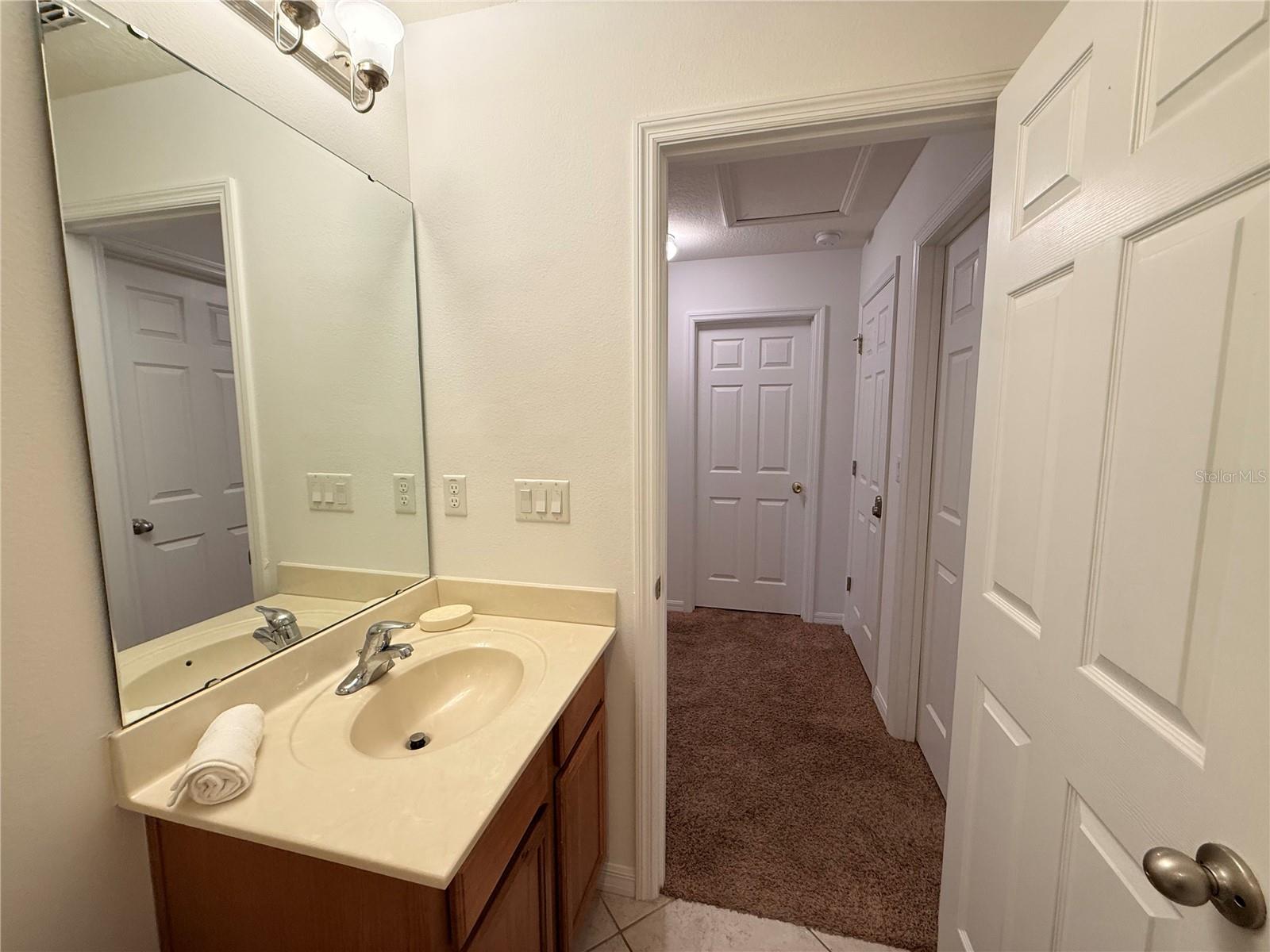 Image 43 of 64 For 2654 Santosh Cove