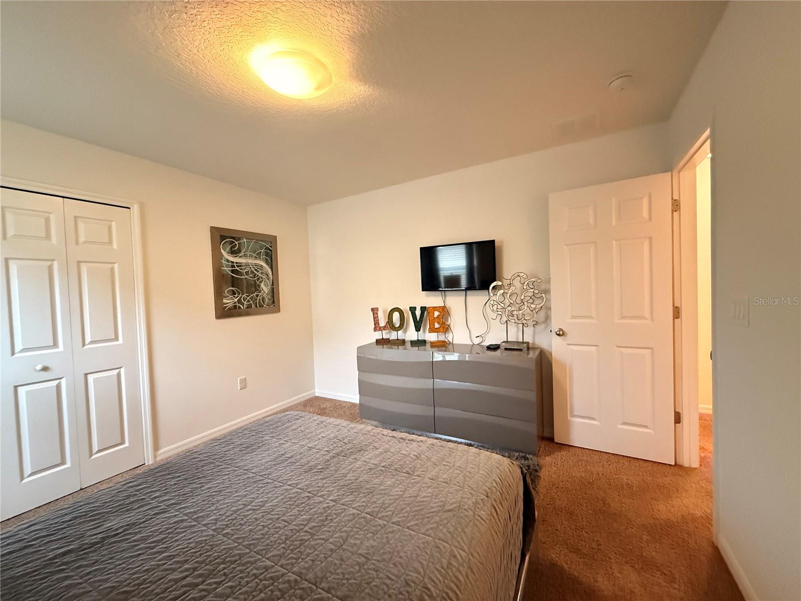 Image 47 of 64 For 2654 Santosh Cove