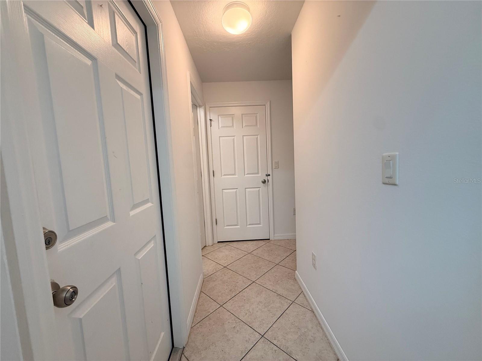 Image 62 of 64 For 2654 Santosh Cove