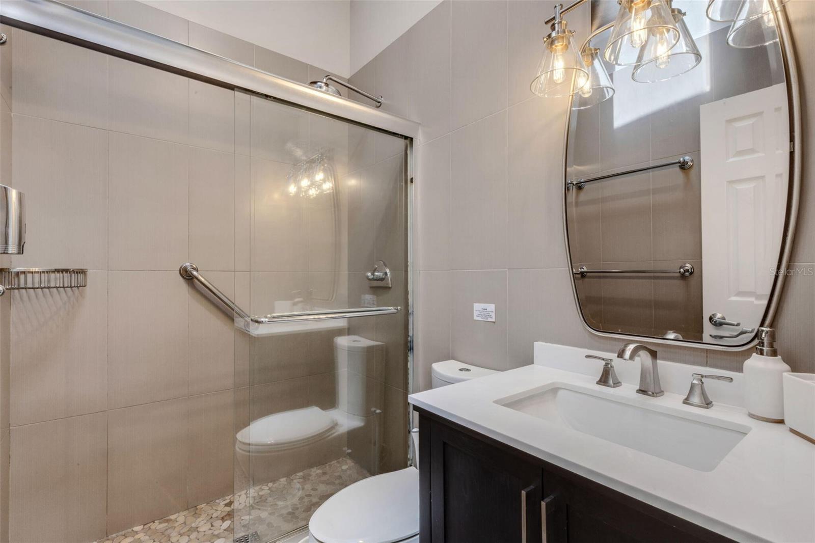 Image 15 of 42 For 1129 Seaside Drive 7