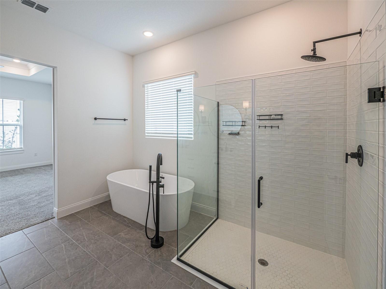 Image 17 of 46 For 13184 Dendy Way