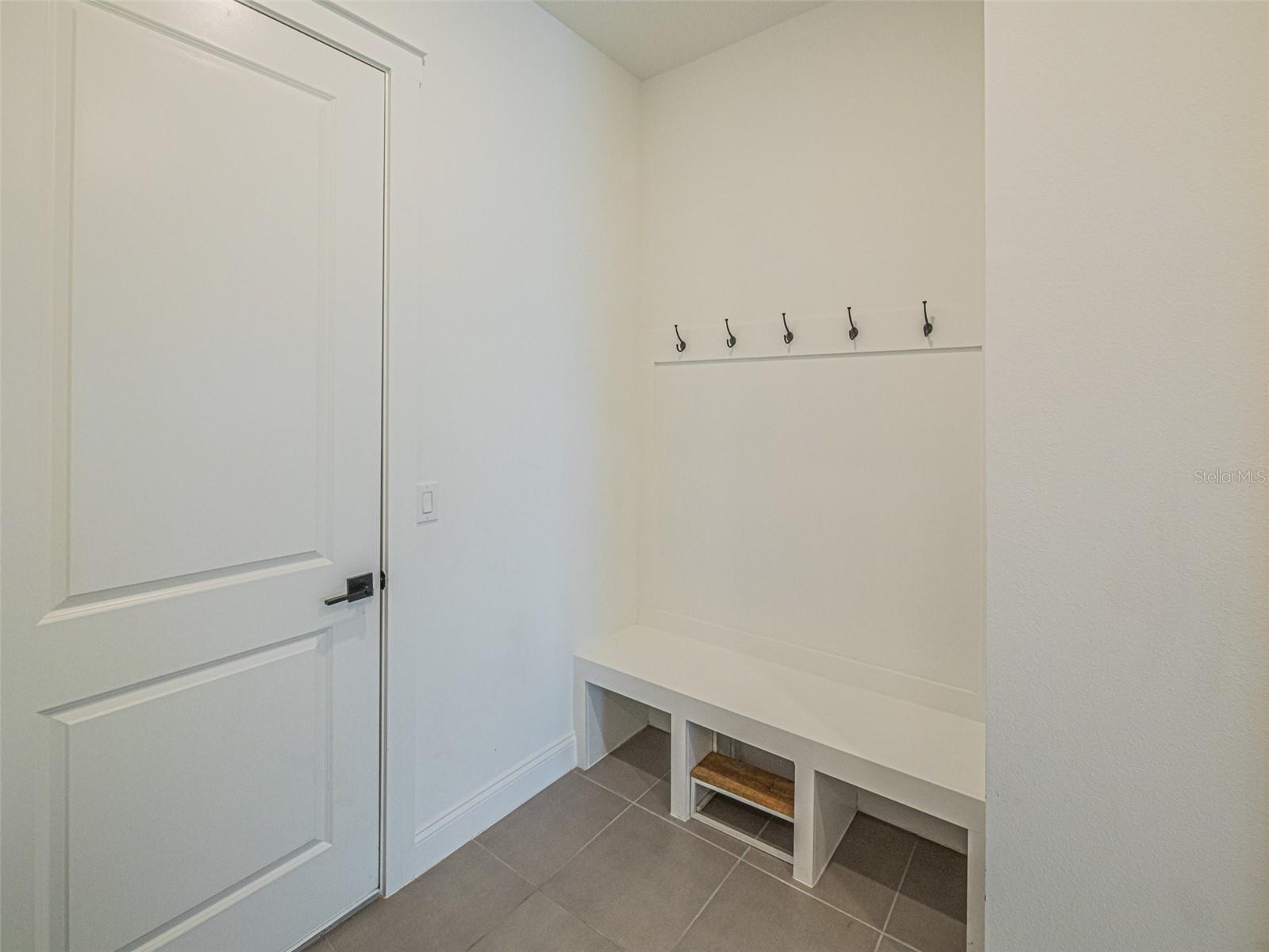 Image 32 of 46 For 13184 Dendy Way