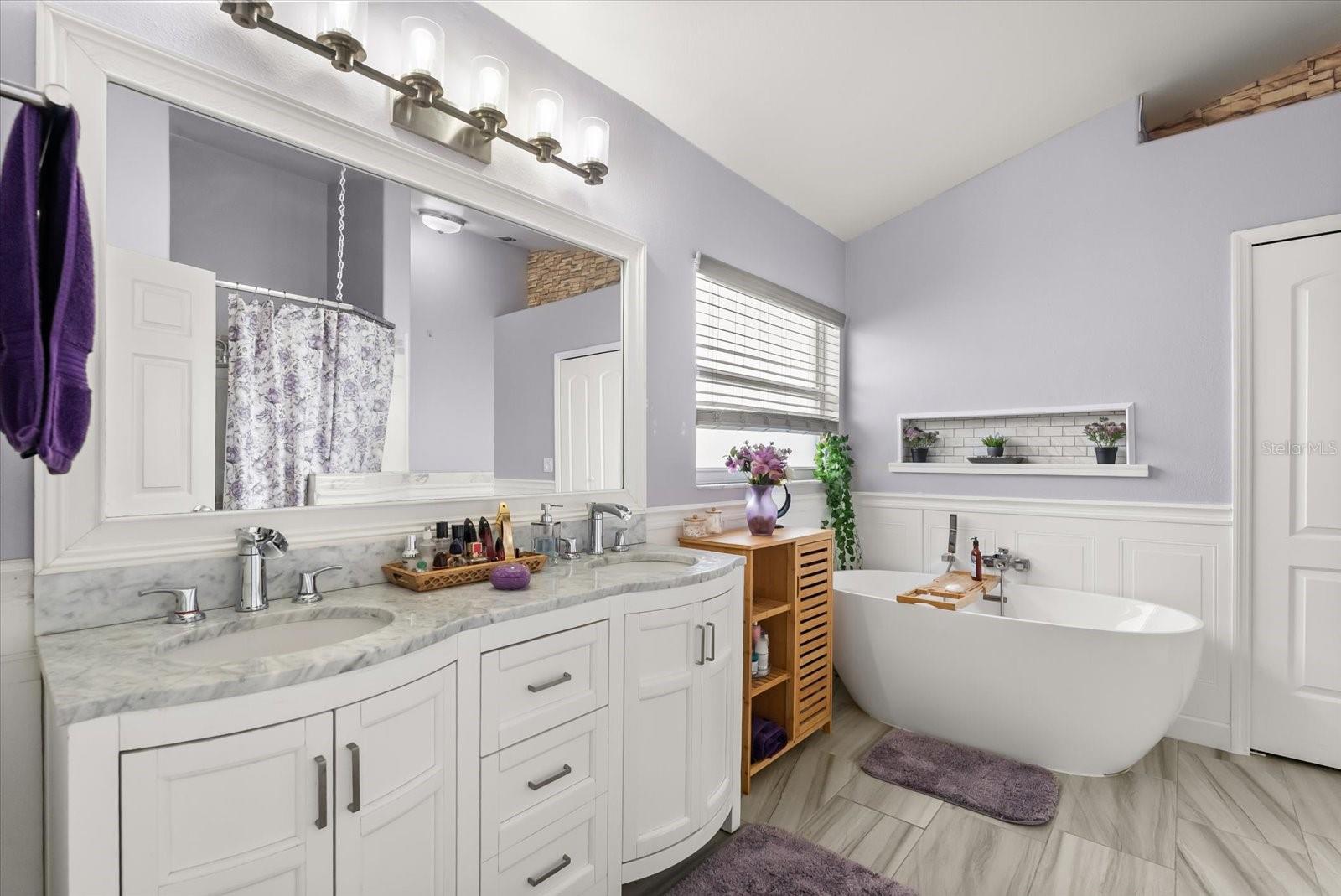 Image 15 of 32 For 104 Sunny Oak Trail