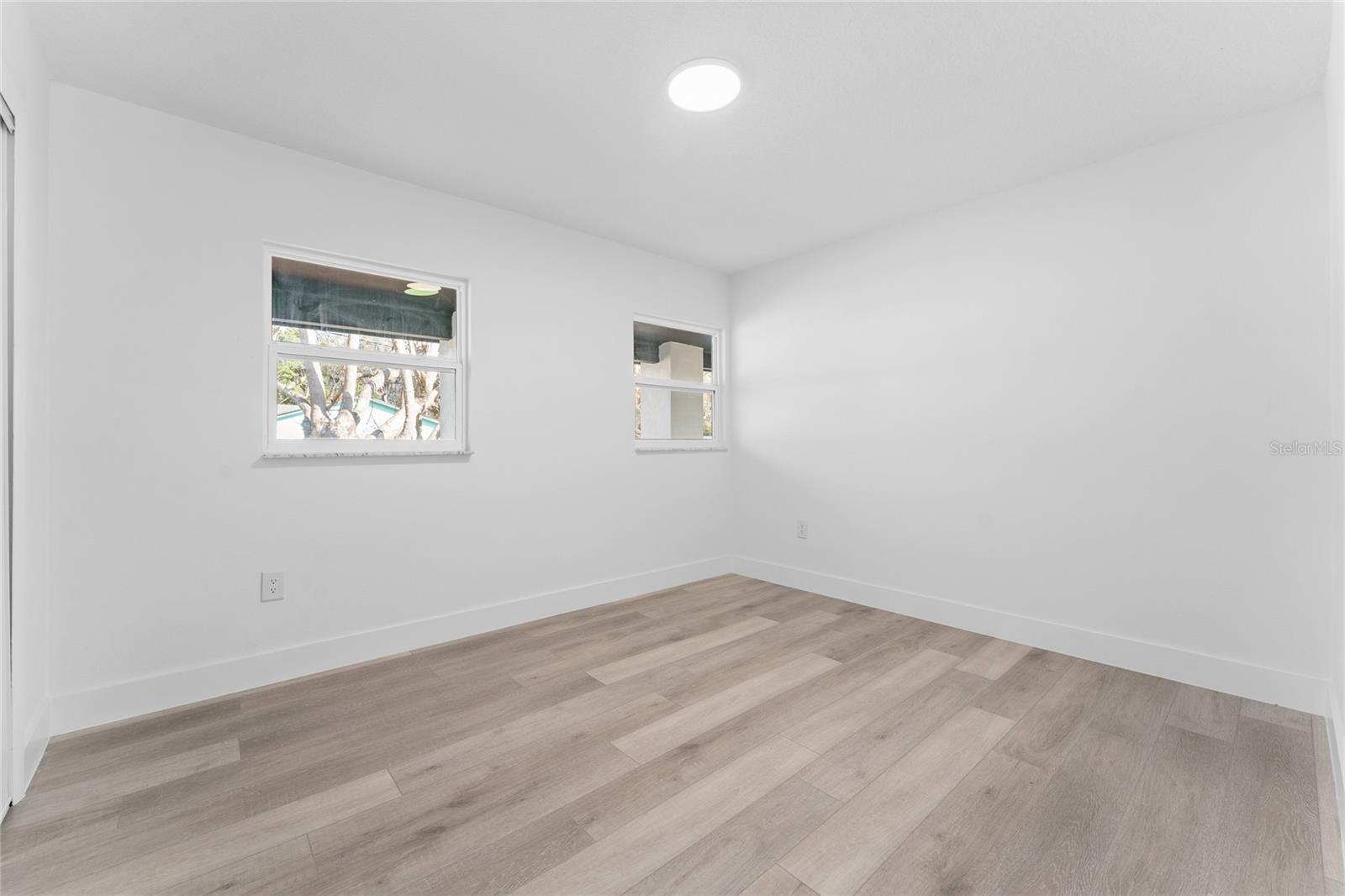 Image 15 of 47 For 600 Hill Avenue