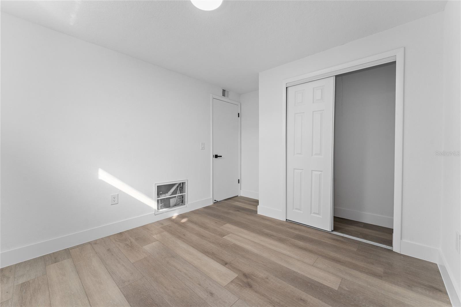 Image 19 of 47 For 600 Hill Avenue