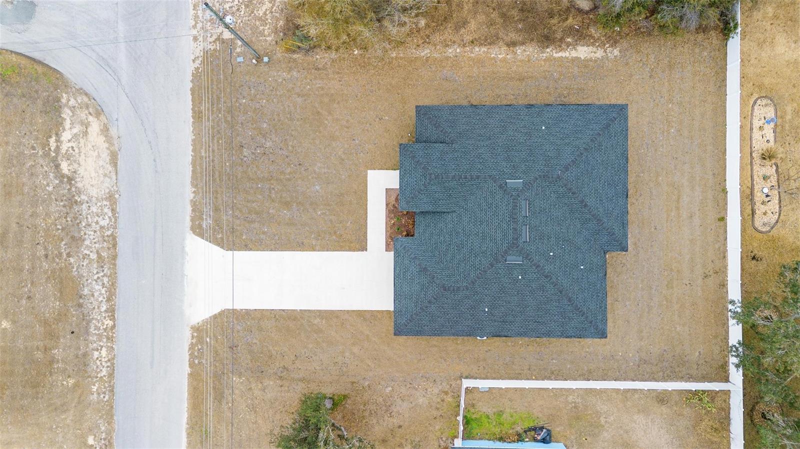 Image 3 of 39 For 16367 16th Court