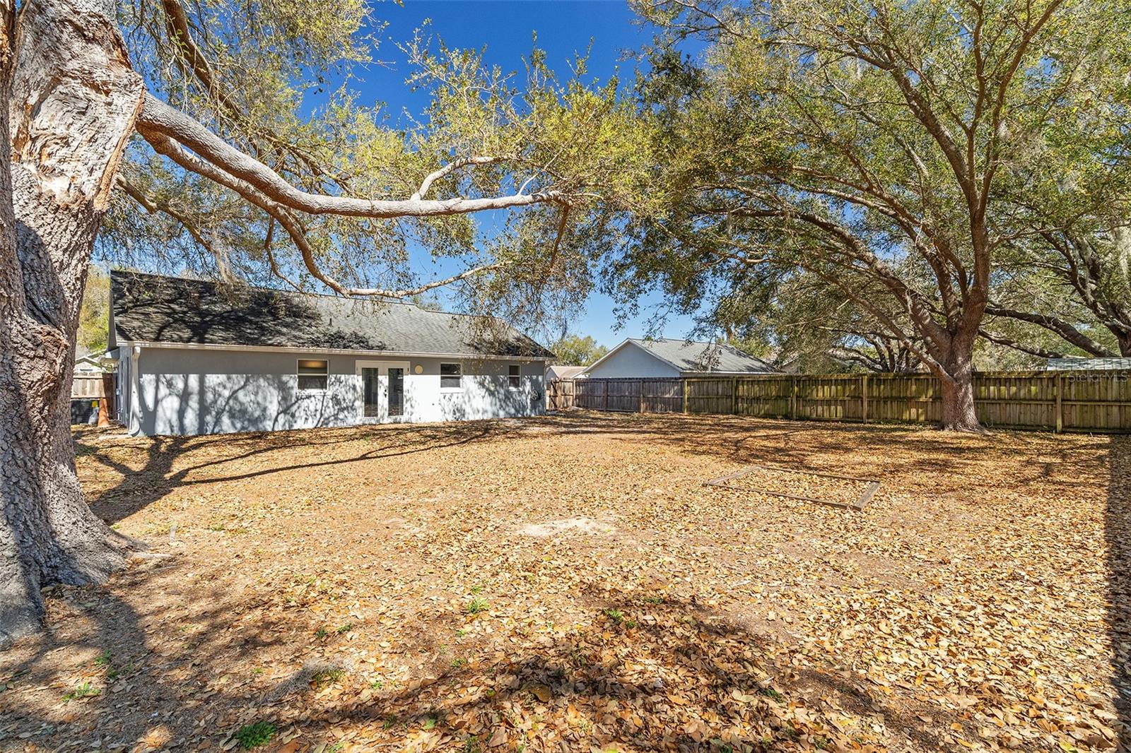 Image 21 of 37 For 10611 Reagans Run Drive