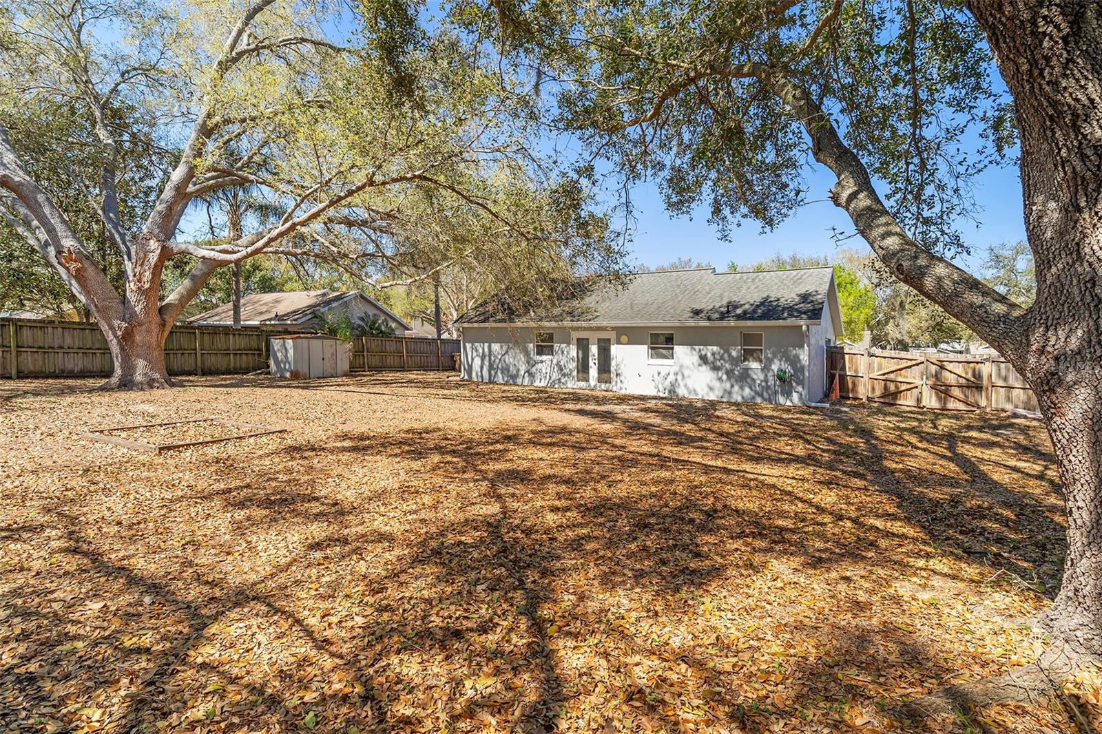 Image 23 of 37 For 10611 Reagans Run Drive