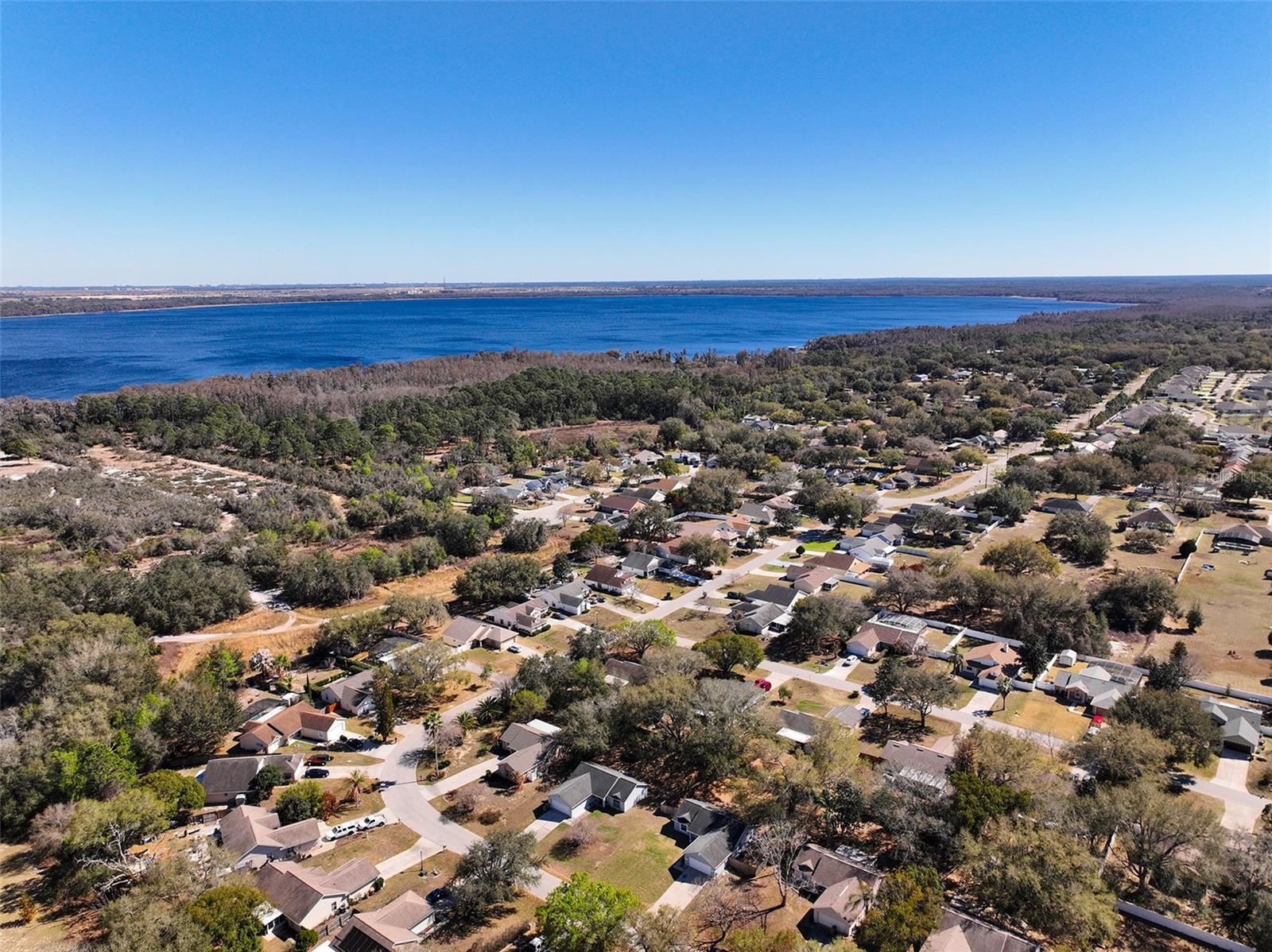 Image 25 of 37 For 10611 Reagans Run Drive