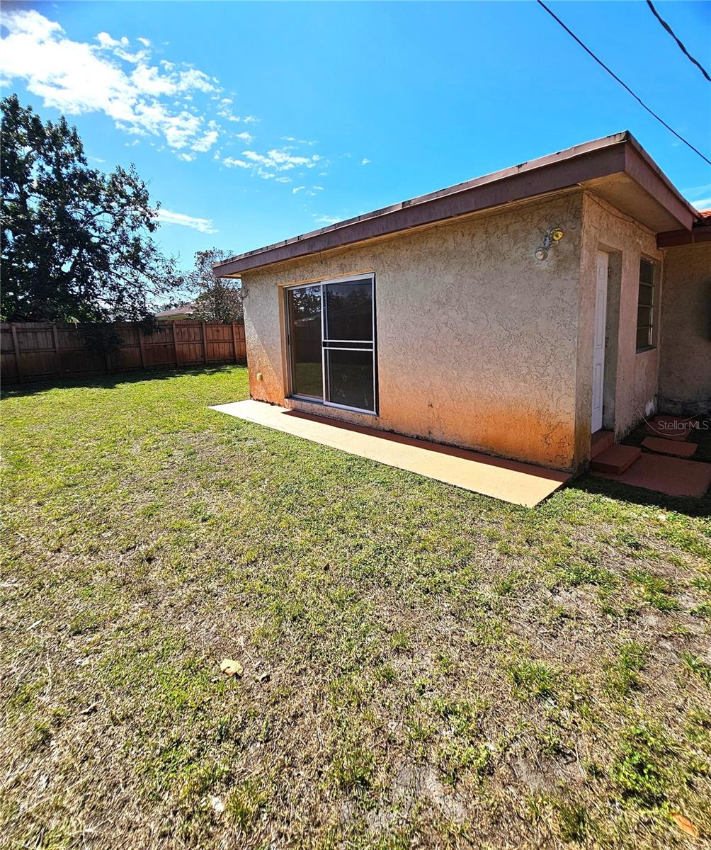 Image 31 of 36 For 1561 77th Way