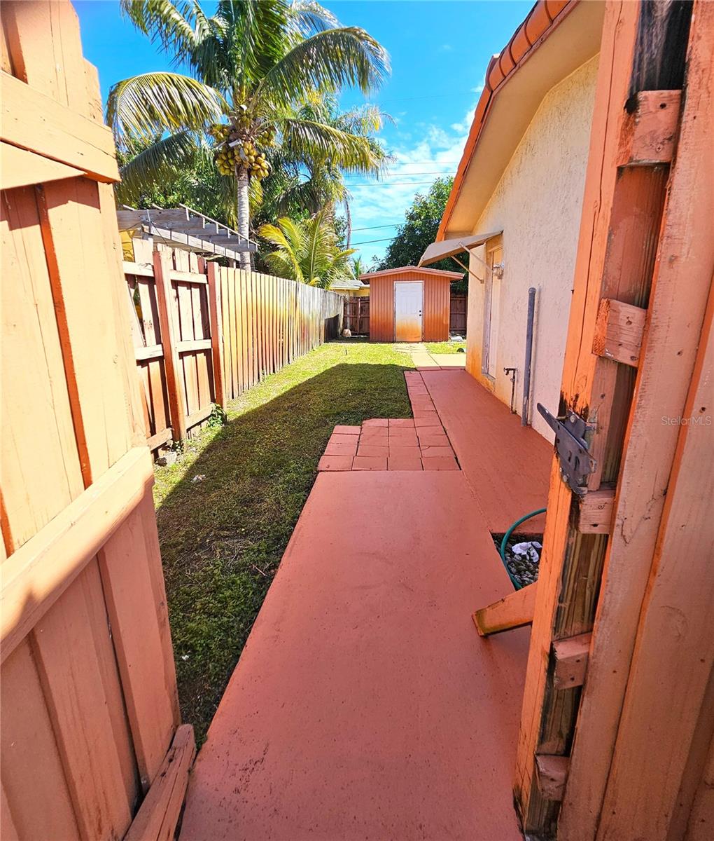 Image 36 of 36 For 1561 77th Way