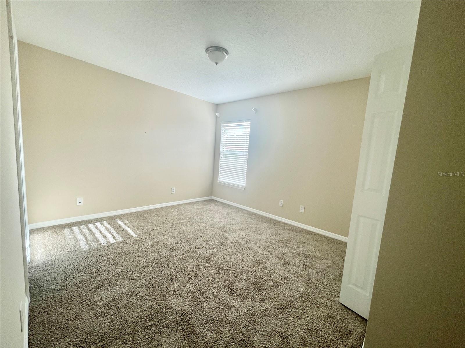 Image 19 of 32 For 890 Marcello Boulevard