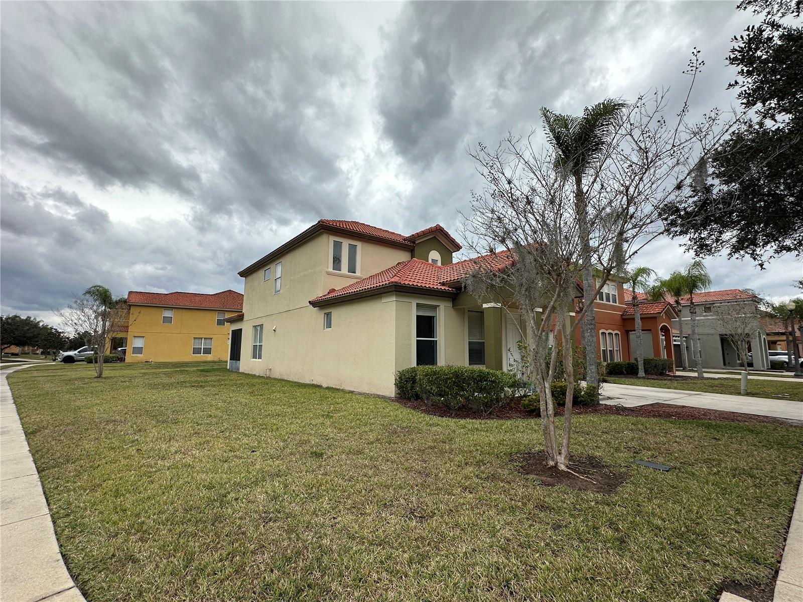 Image 2 of 32 For 890 Marcello Boulevard