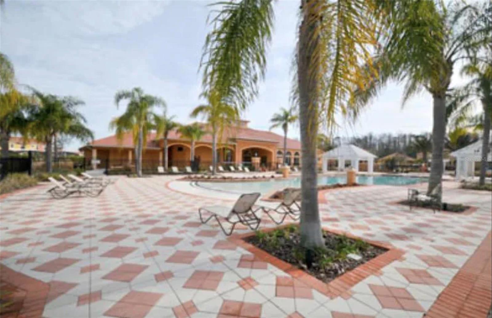 Image 5 of 32 For 890 Marcello Boulevard