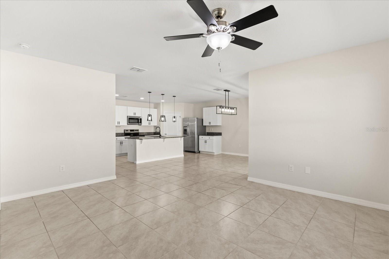 Image 7 of 27 For 5105 Foxtail Fern Way