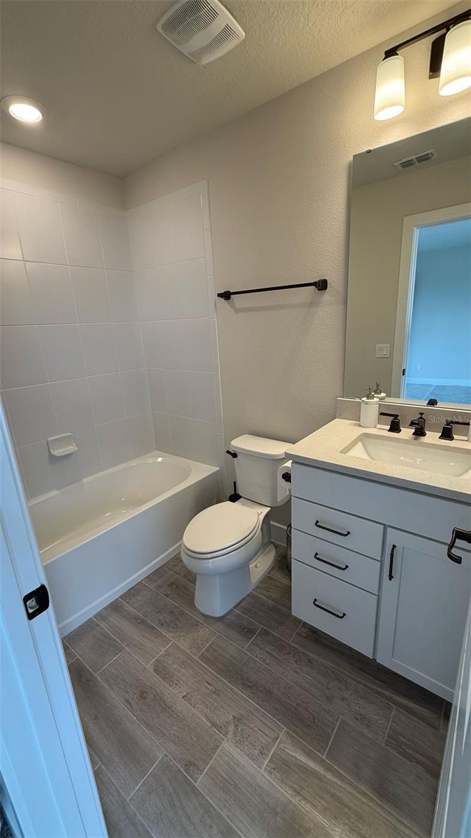 Image 19 of 27 For 5681 Arborvista Drive