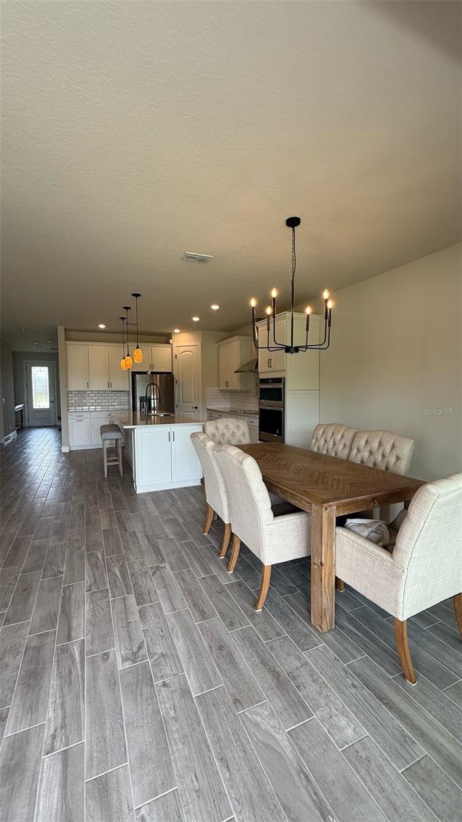 Image 4 of 27 For 5681 Arborvista Drive