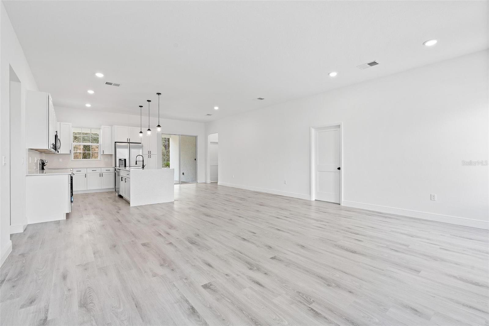 Image 20 of 37 For 2634 152nd Lane