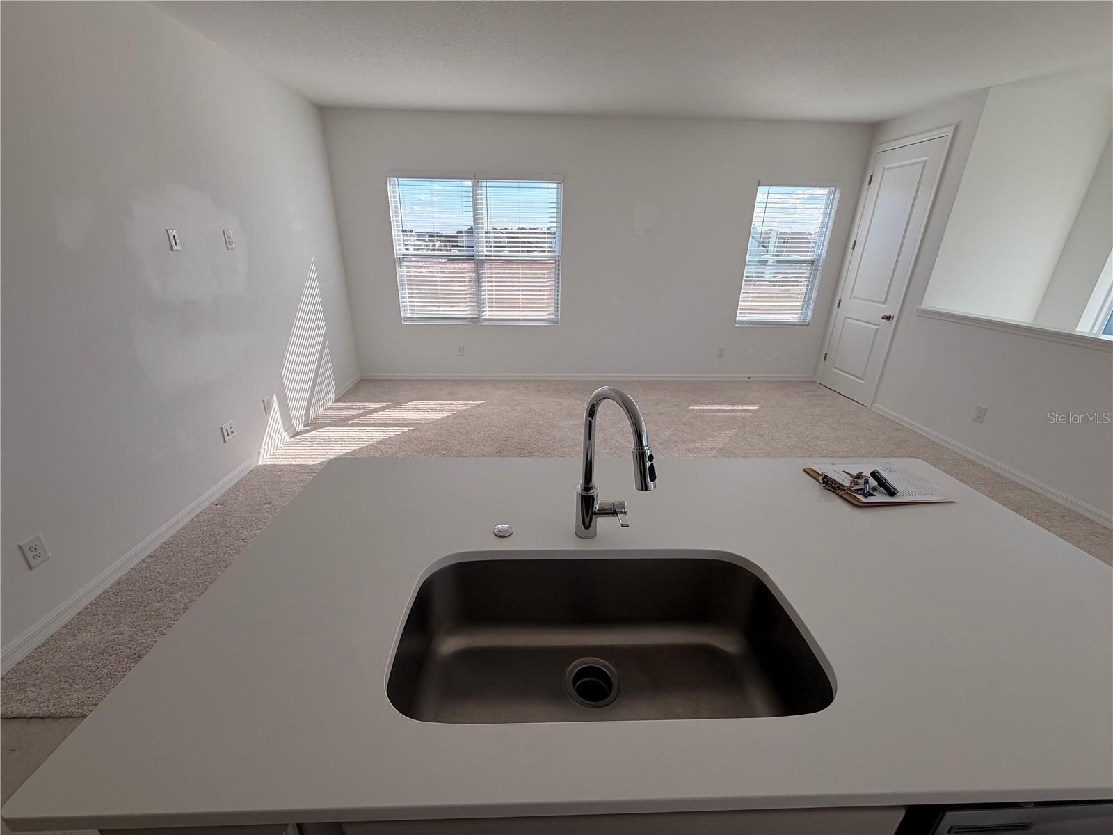 Image 4 of 5 For 3155 Voyager Avenue