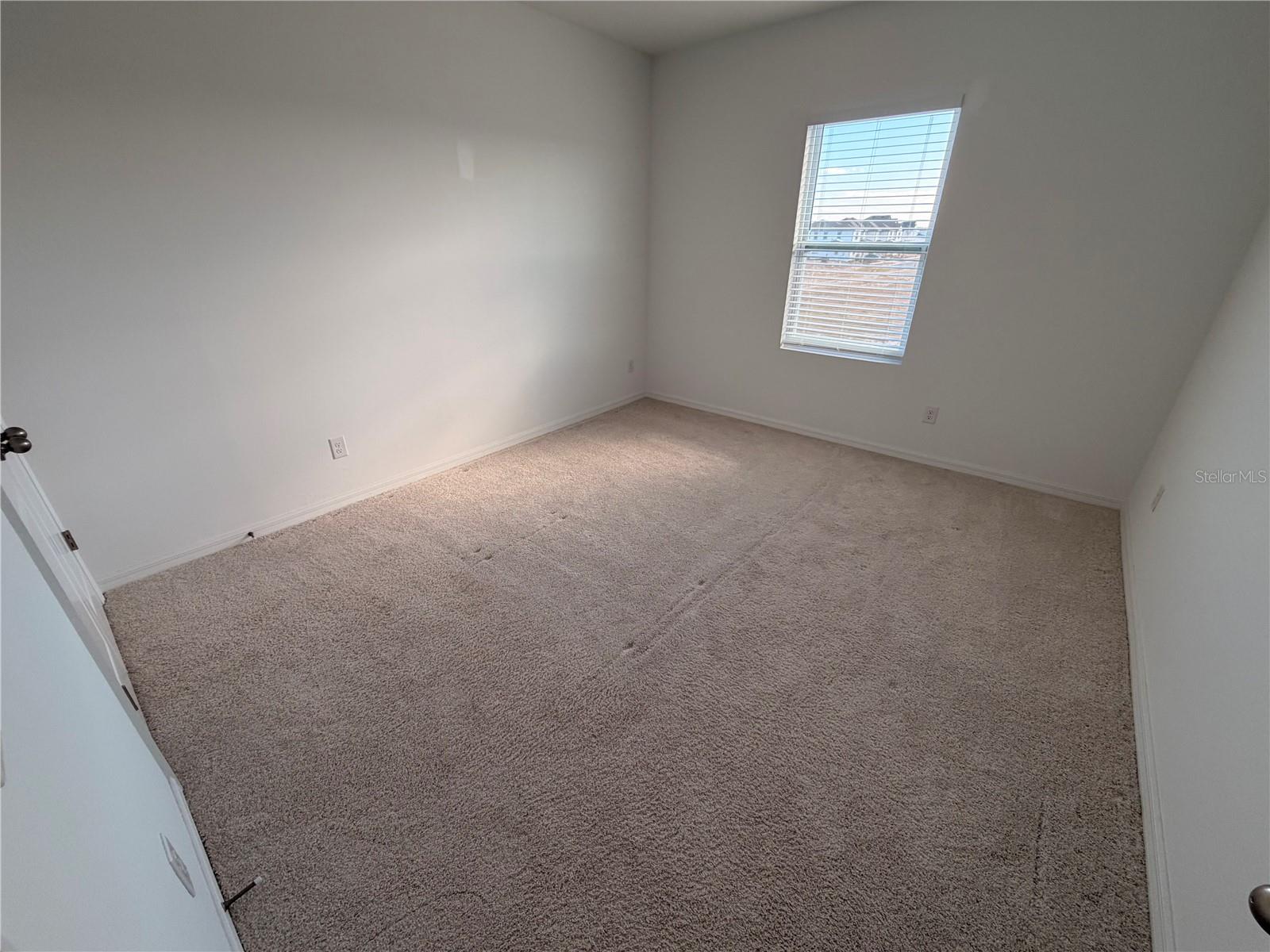 Image 5 of 5 For 3155 Voyager Avenue