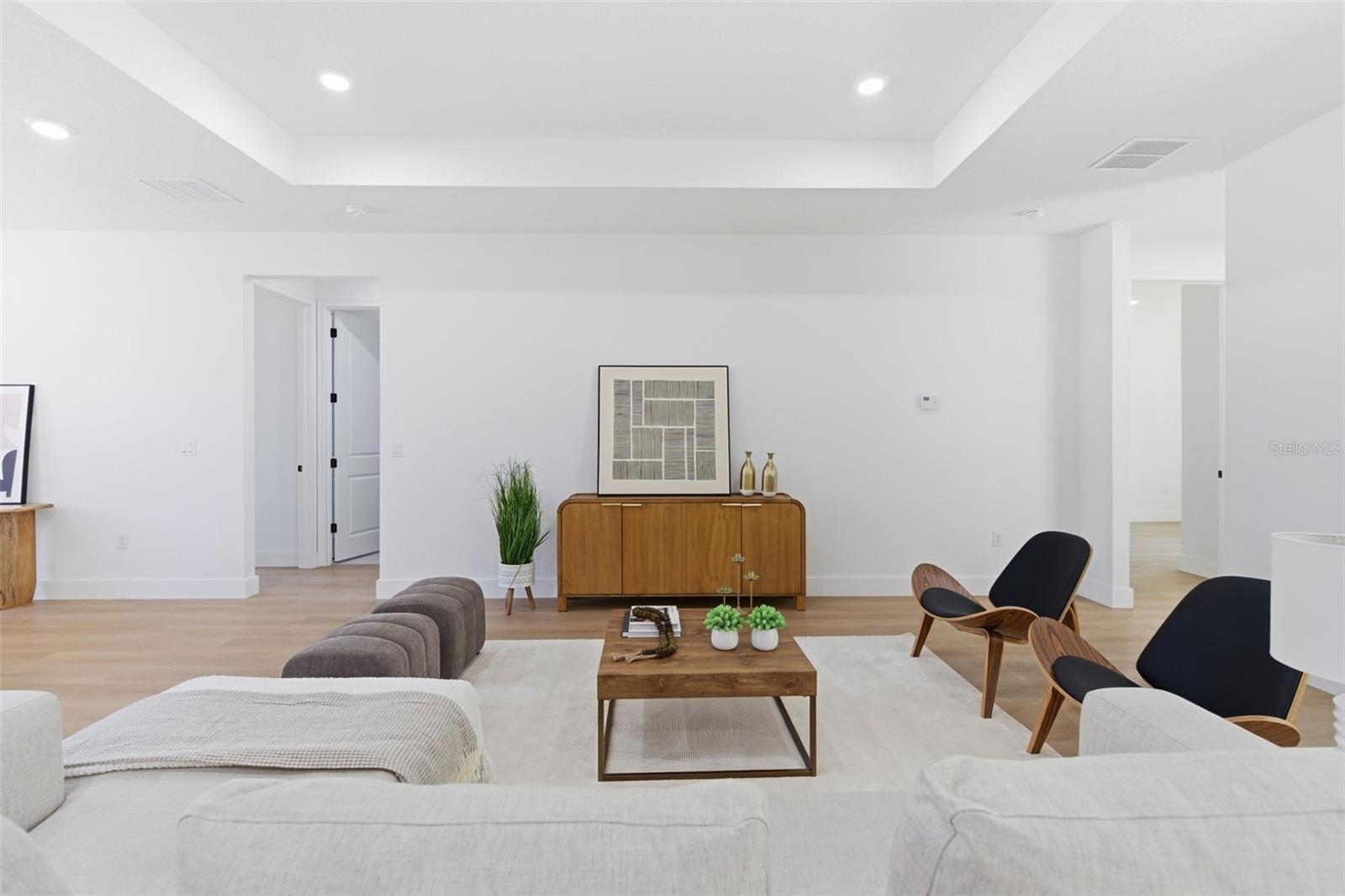 Image 12 of 40 For 20106 Sheldon Street