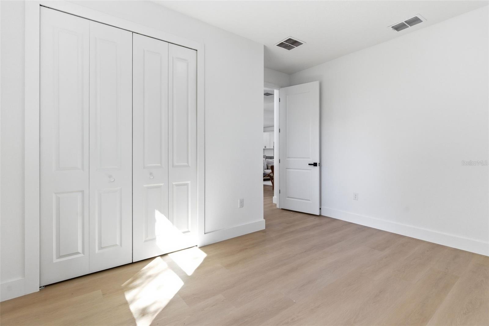 Image 30 of 40 For 20106 Sheldon Street