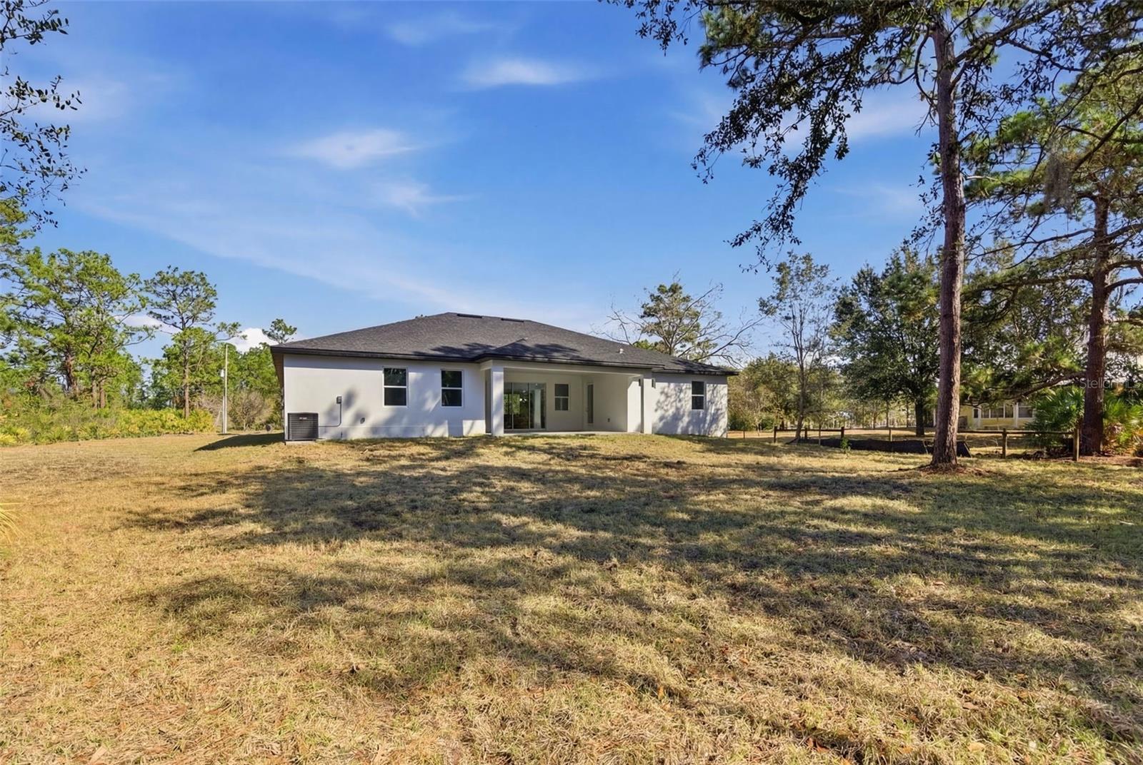 Image 34 of 40 For 20106 Sheldon Street