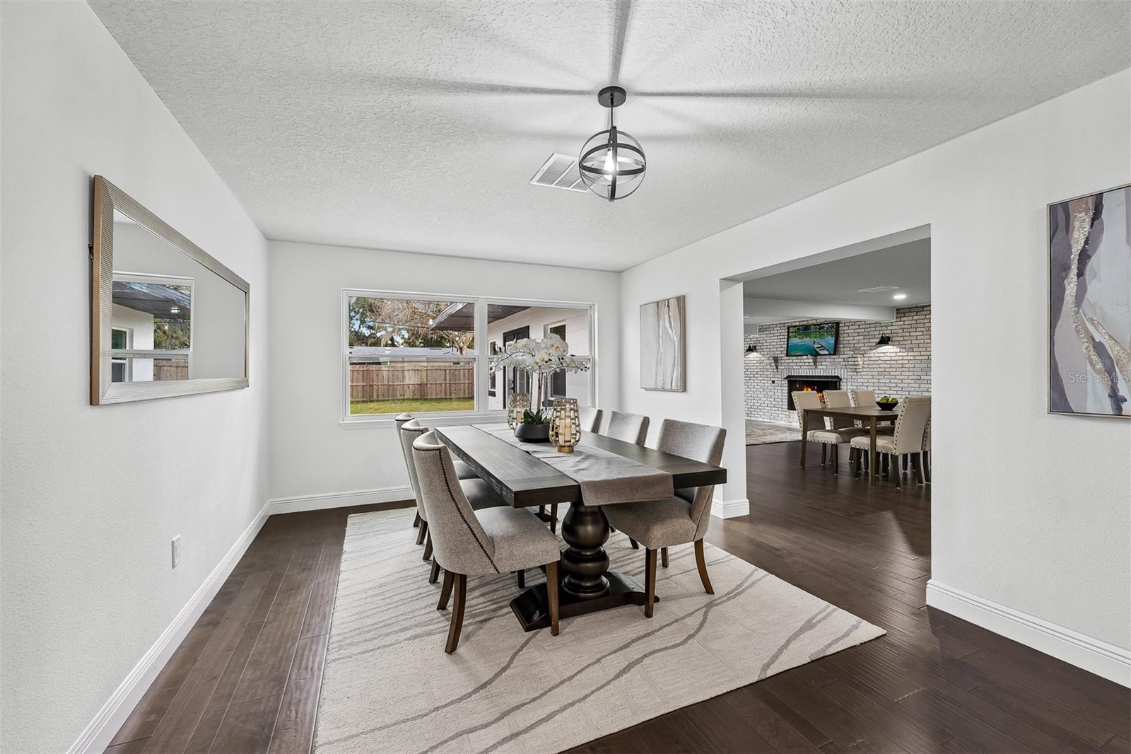 Image 12 of 43 For 3118 Clemwood Street