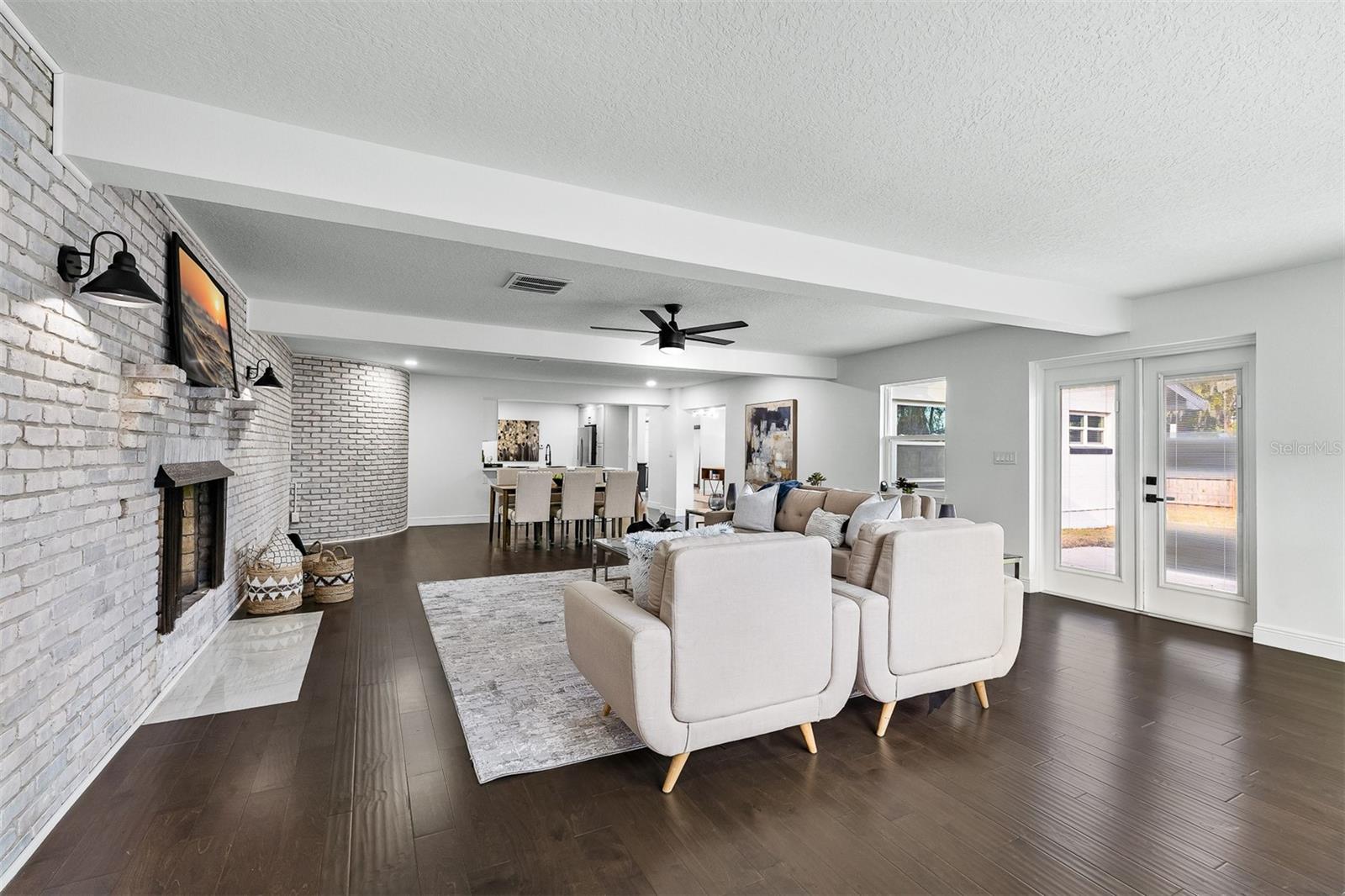 Image 25 of 43 For 3118 Clemwood Street