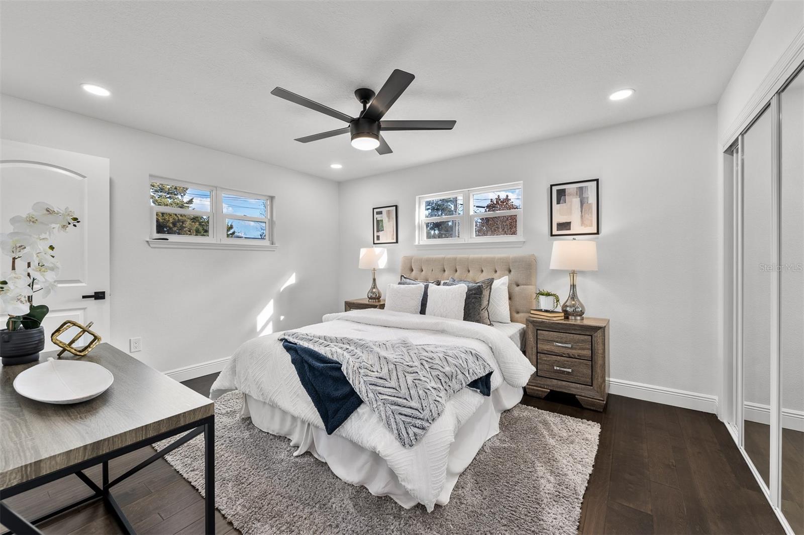 Image 29 of 43 For 3118 Clemwood Street