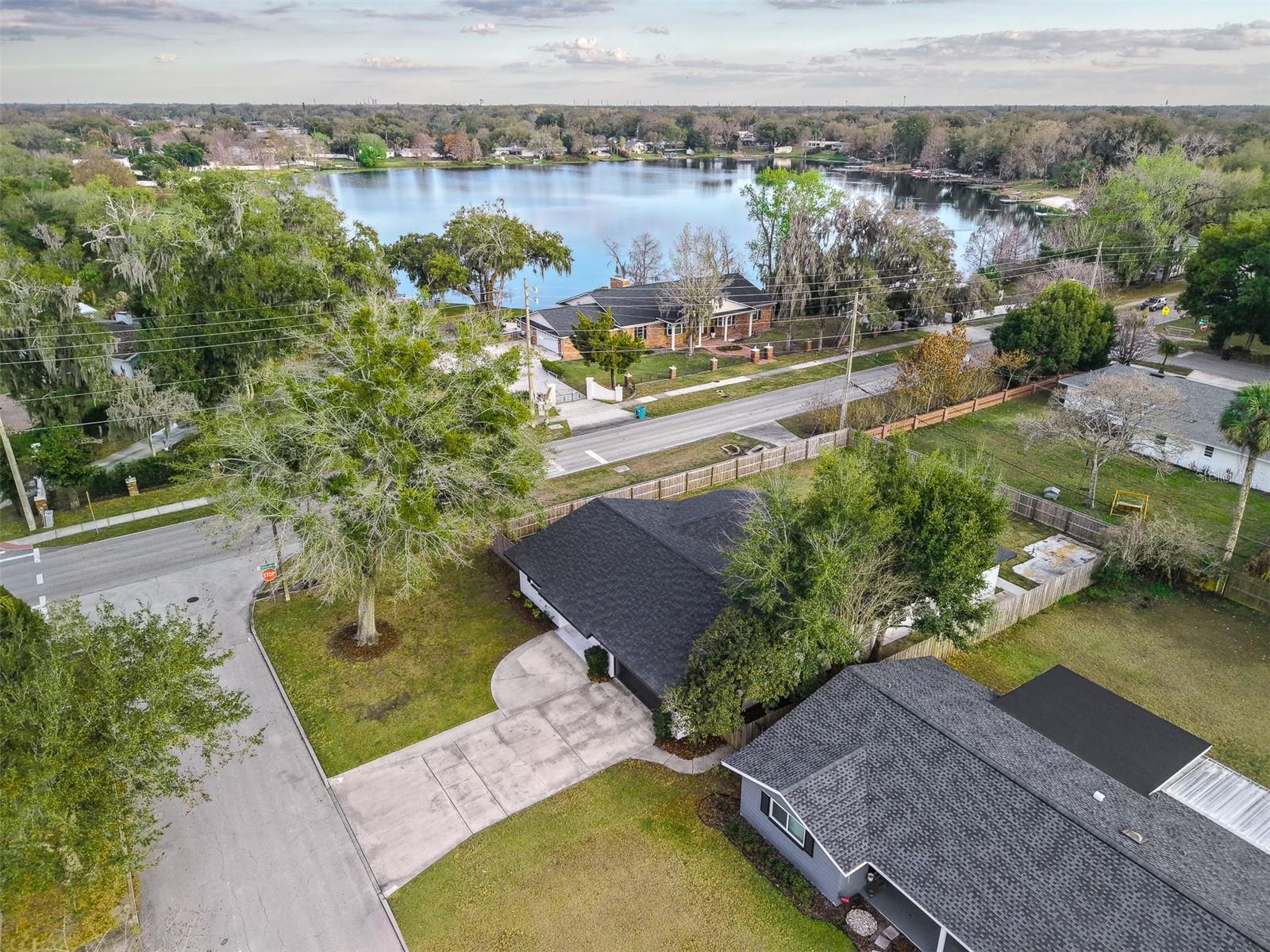 Image 40 of 43 For 3118 Clemwood Street