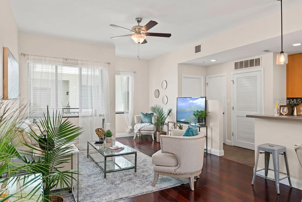 Image 5 of 19 For 350 Osceola Avenue 5