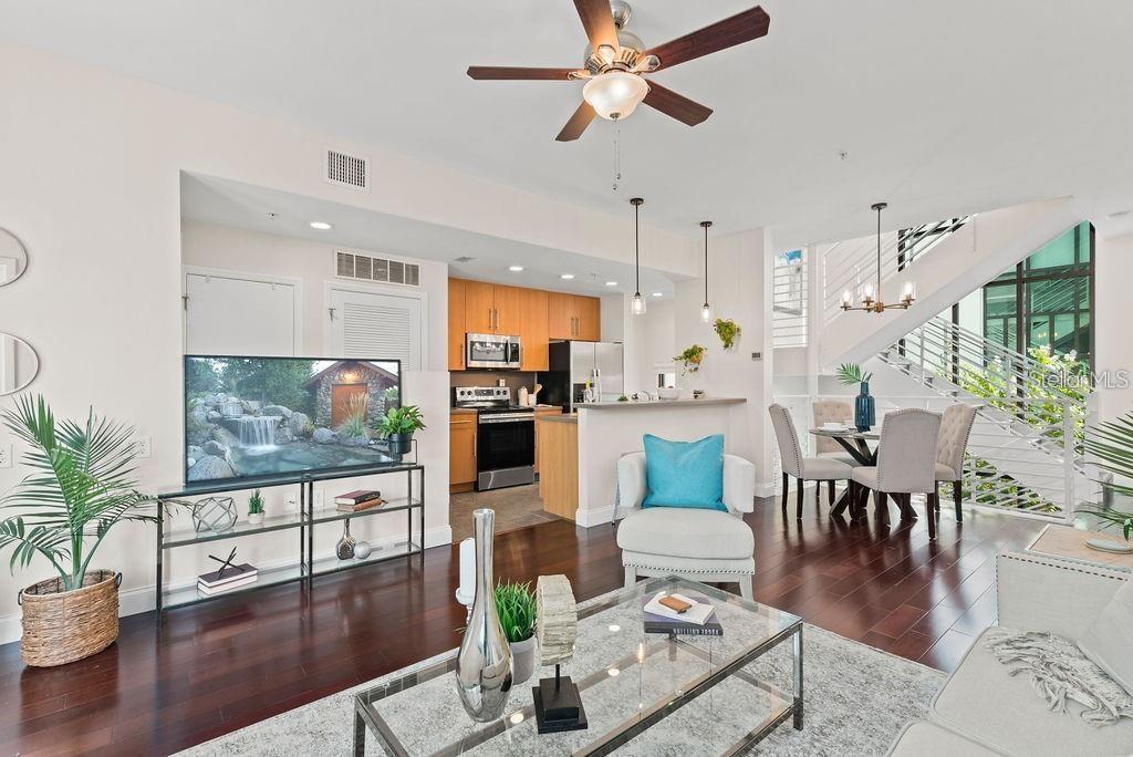 Image 7 of 19 For 350 Osceola Avenue 5