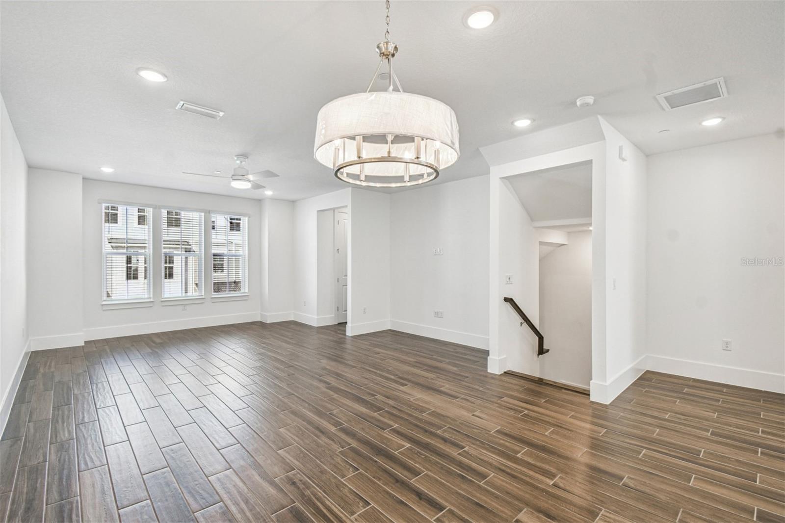 Image 13 of 36 For 1951 Risby Alley