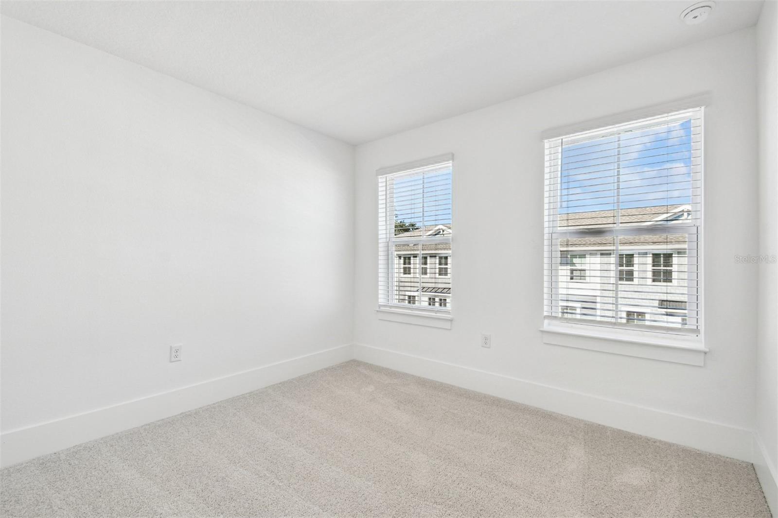 Image 22 of 36 For 1951 Risby Alley