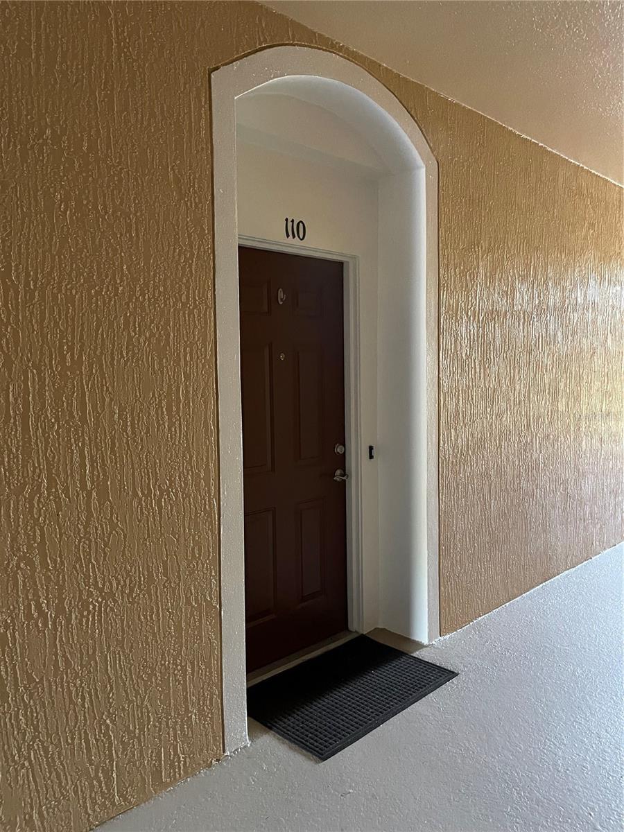 Image 2 of 15 For 6214 Stevenson Drive 110