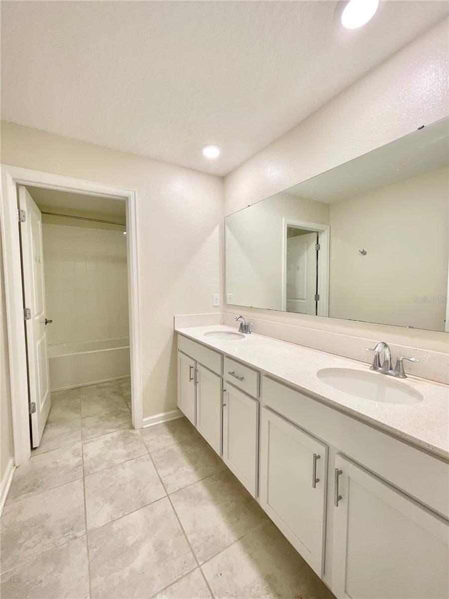 Image 17 of 24 For 4424 Blackbird Street