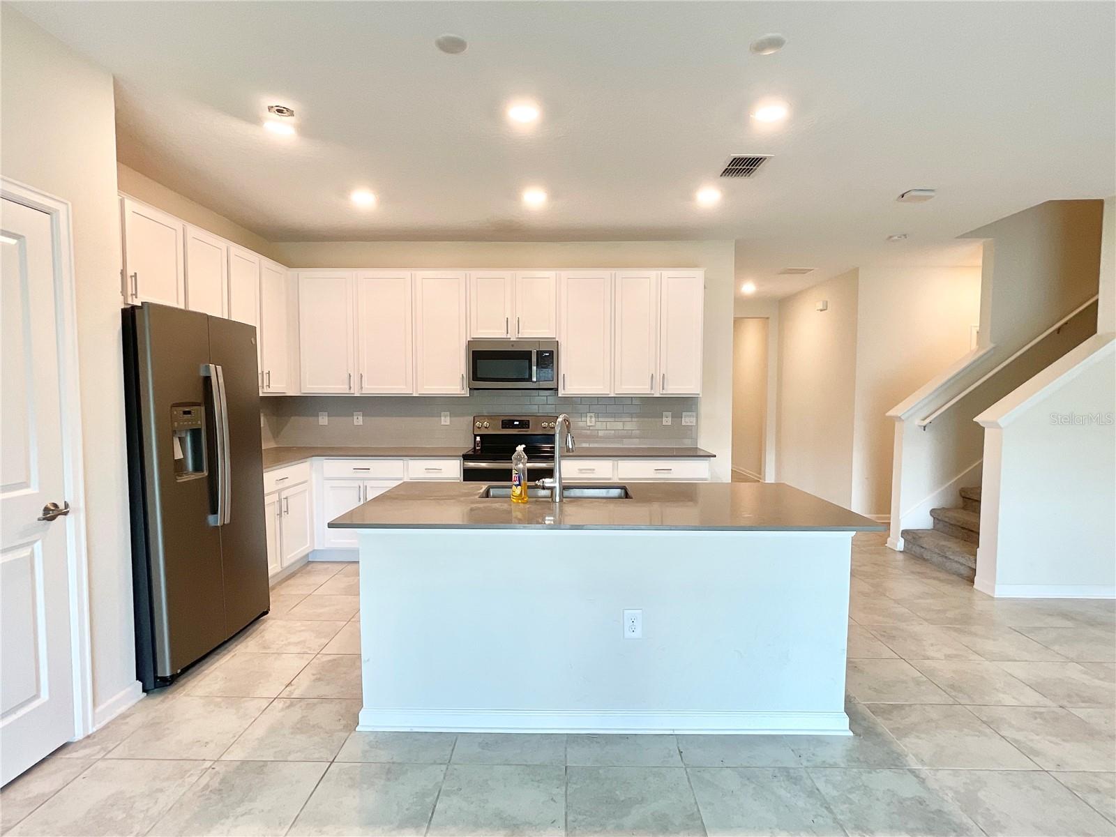 Image 4 of 24 For 4424 Blackbird Street