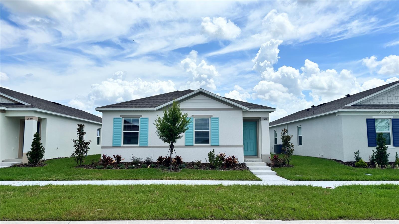 Image 2 of 34 For 1676 Hummingbird Road