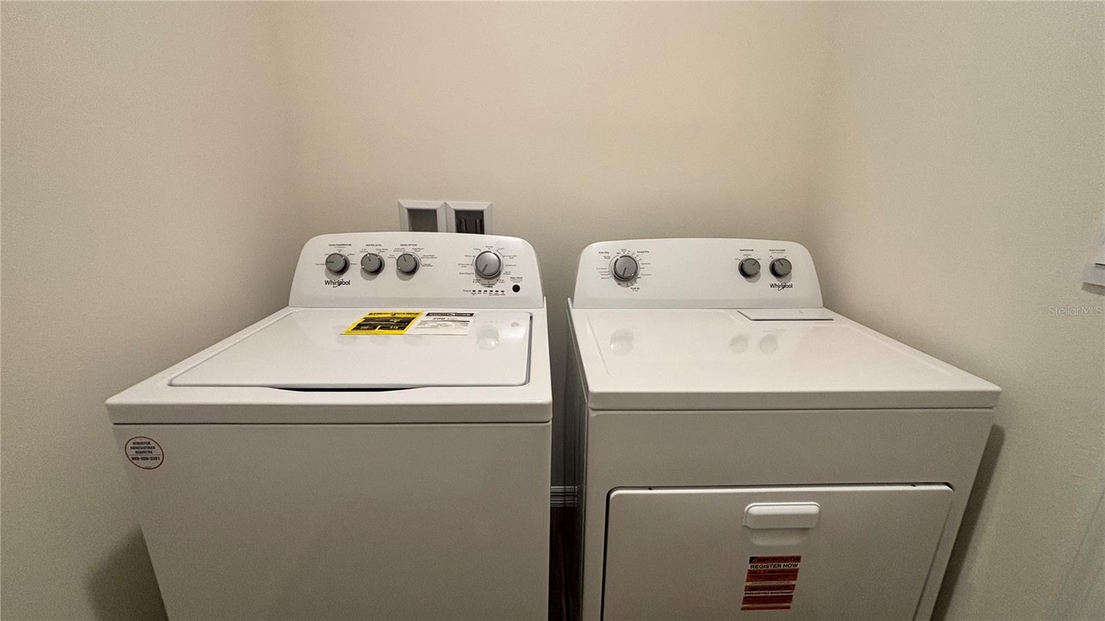 Image 24 of 34 For 1676 Hummingbird Road