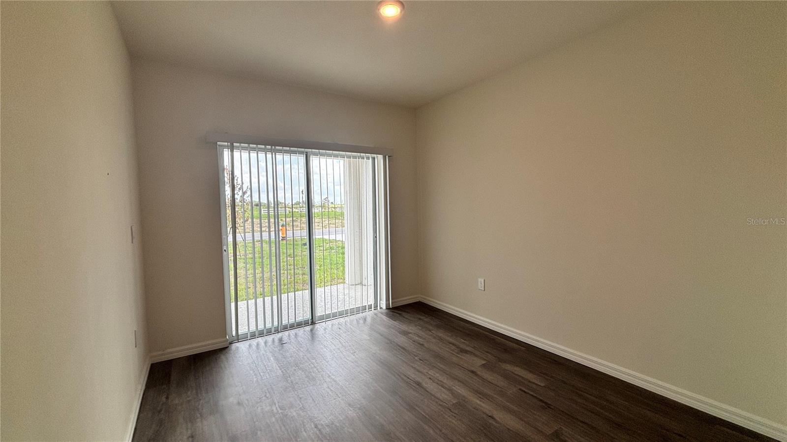 Image 33 of 34 For 1676 Hummingbird Road