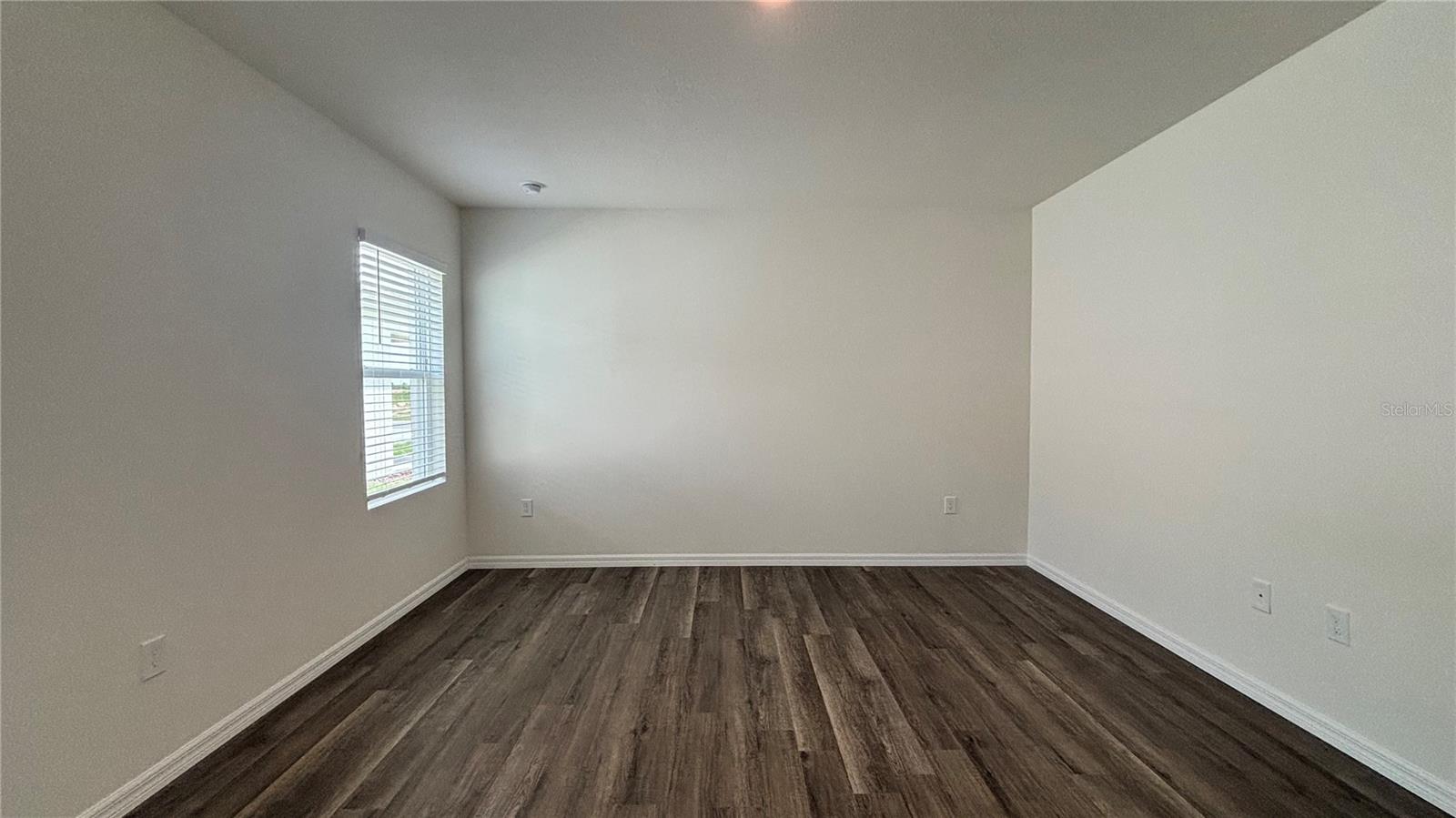 Image 34 of 34 For 1676 Hummingbird Road