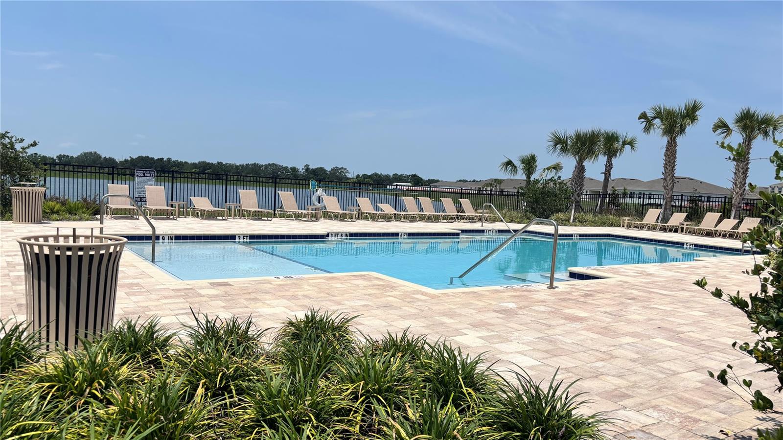 Image 7 of 34 For 1676 Hummingbird Road