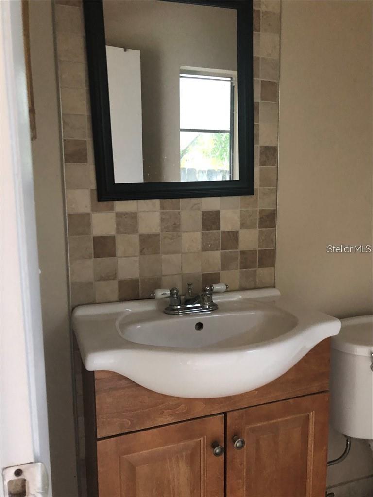 Image 12 of 19 For 13148 San Antonio Woods Lane