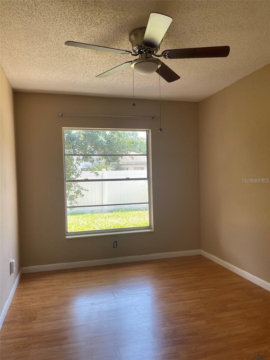 Image 16 of 19 For 13148 San Antonio Woods Lane