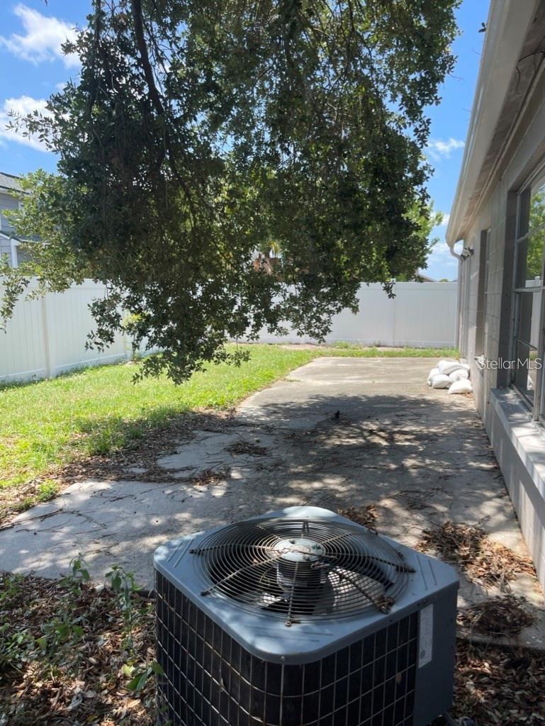 Image 18 of 19 For 13148 San Antonio Woods Lane