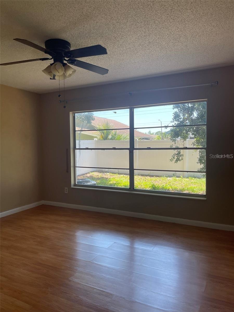 Image 9 of 19 For 13148 San Antonio Woods Lane