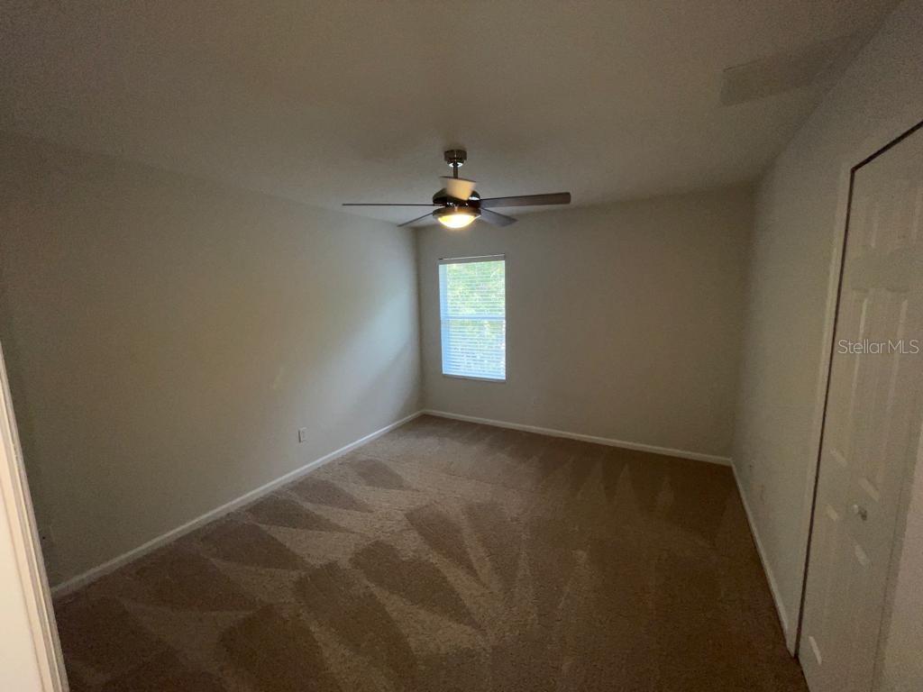 Image 25 of 35 For 16187 Old Ash Loop