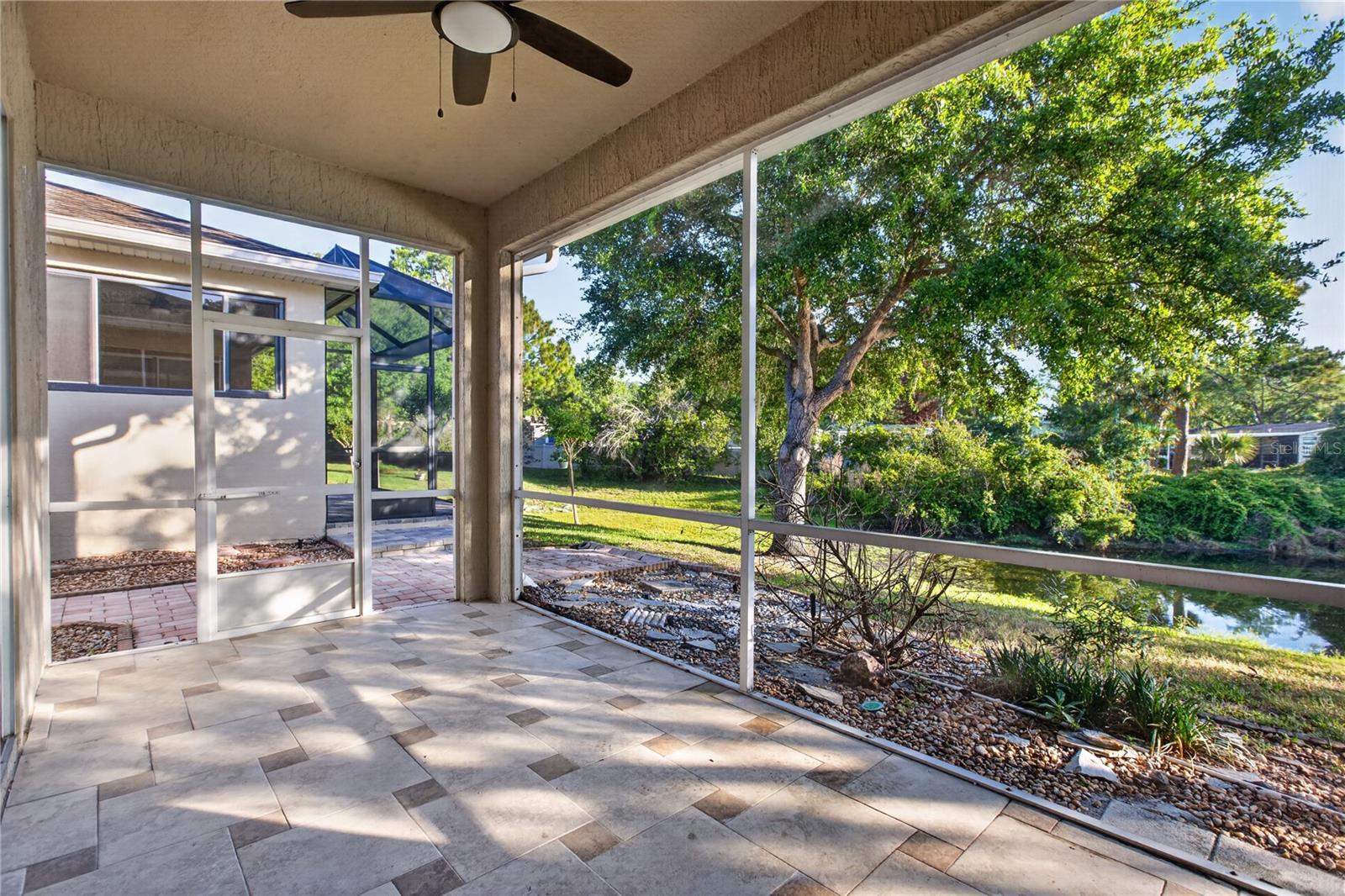 Image 34 of 41 For 216 Lamonte Point Court