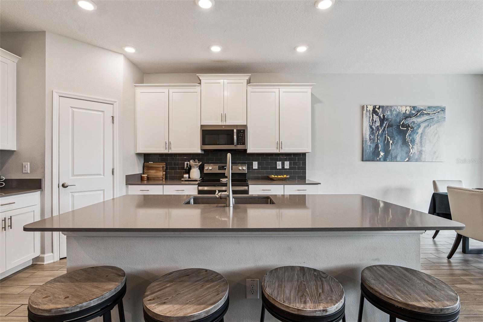 Image 15 of 66 For 11525 Rhyme Avenue